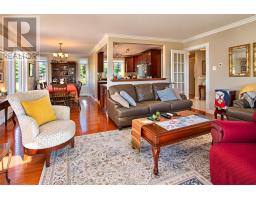 51 Old Petty Harbour Road thumbnail 5