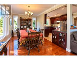 51 Old Petty Harbour Road thumbnail 8