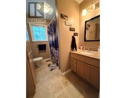 14 Treeview Lane thumbnail 16