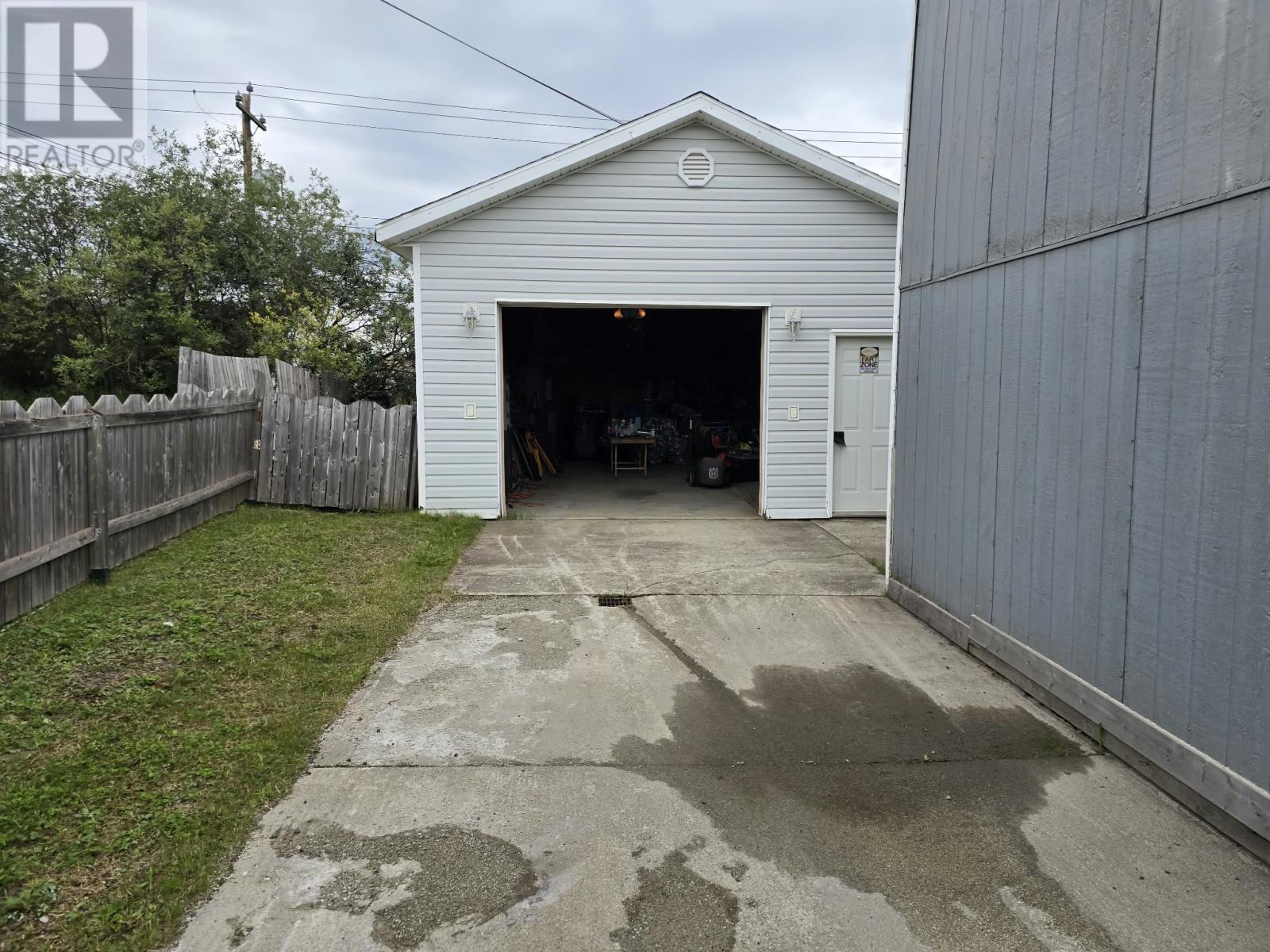 954 Cashin Crescent - 4