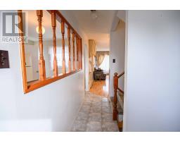 954 Cashin Crescent thumbnail 13
