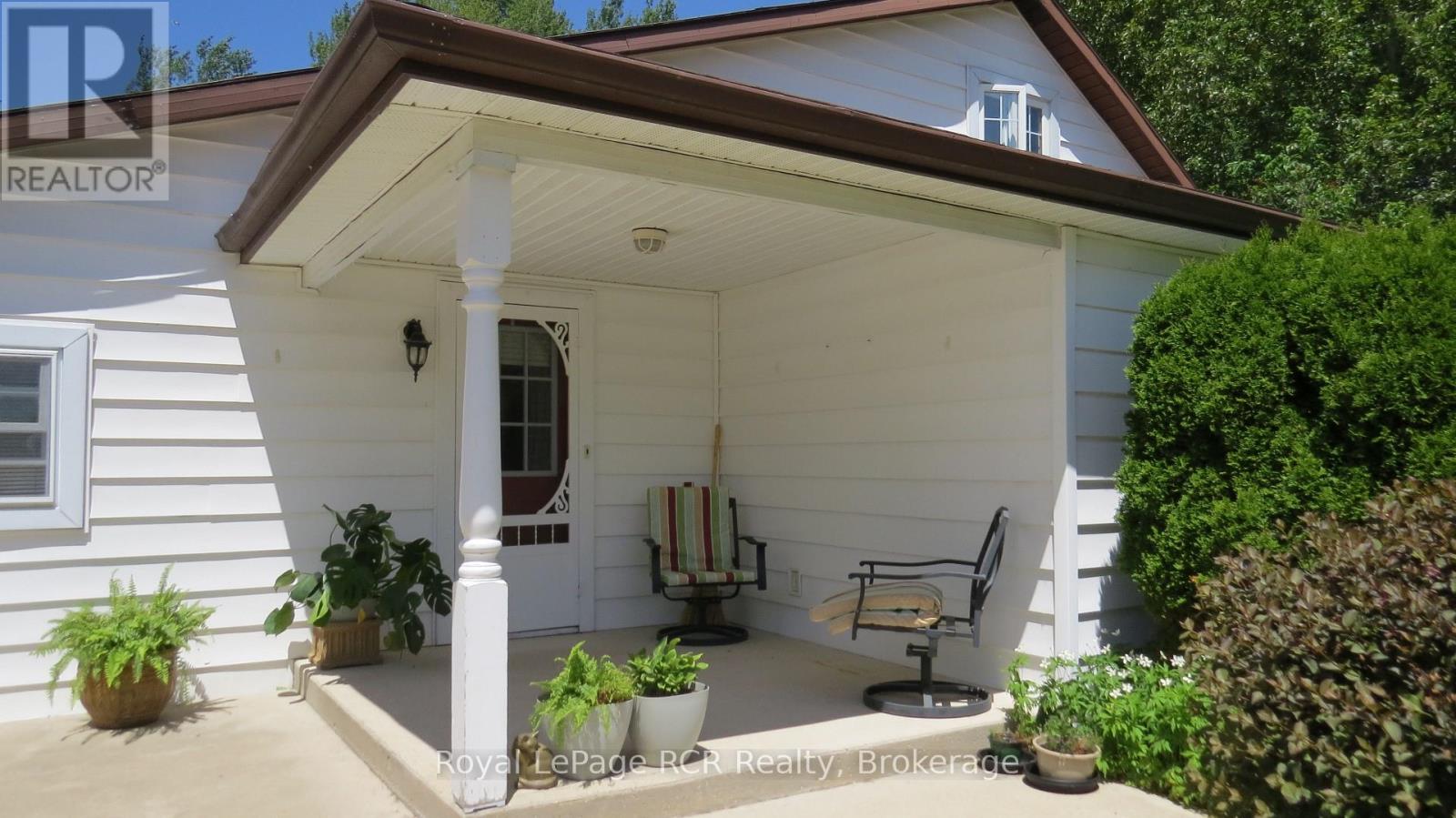 164 EDWARD STREET - 13
