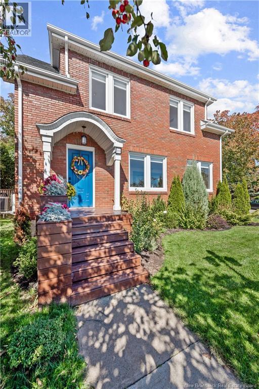 25 Hillcrest Drive - 1
