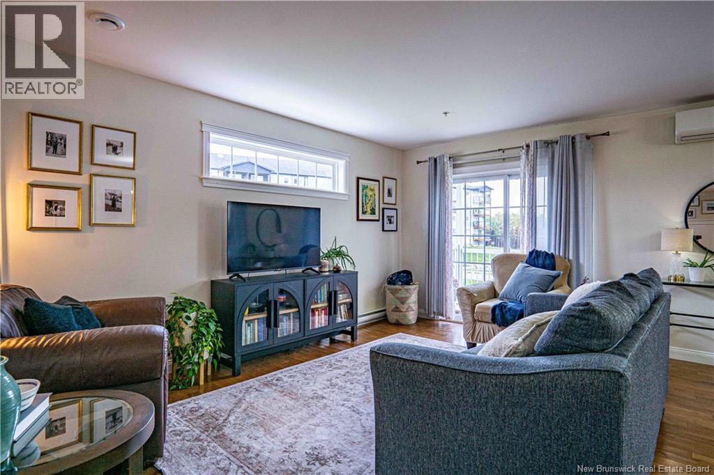 #112 700 Cliffe Street - Image 4