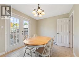 Dining room - 96 Nicolas Street, Dieppe, NB E1A8L7 Photo 9