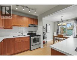 Kitchen - 661 Francis Road Unit# 4, Burlington, ON L7T3X6 Photo 8