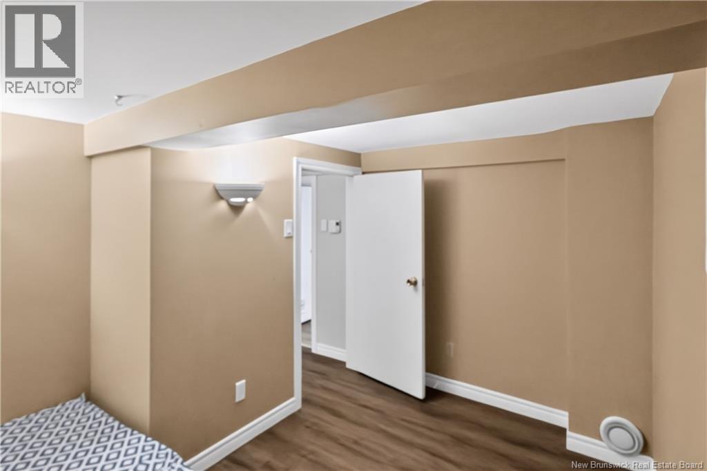 19 Copp Street - 22