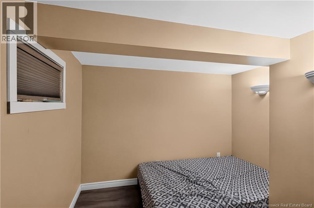 19 Copp Street - 23