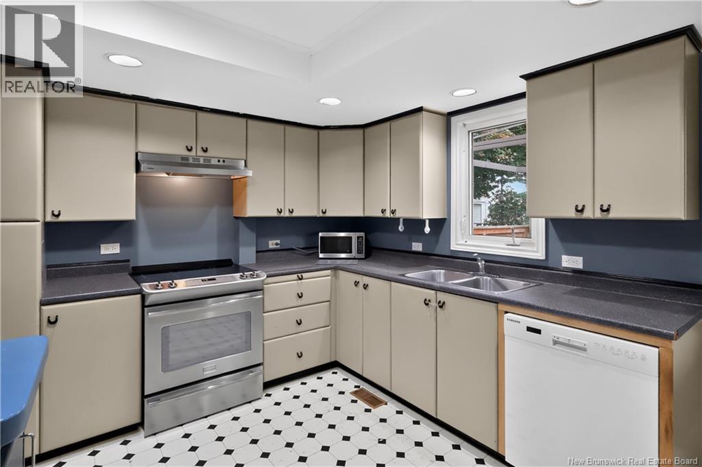 19 Copp Street - Image 13
