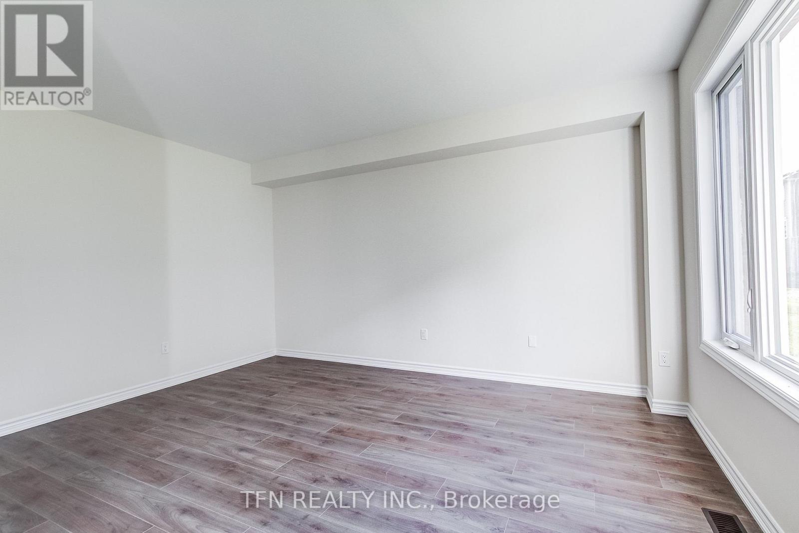 80 MCGILL AVENUE - Image 23