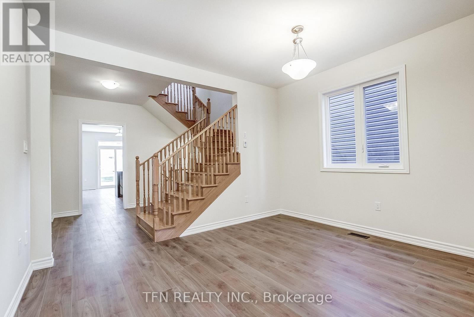 80 MCGILL AVENUE - 7