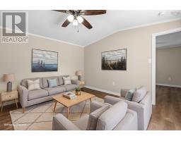 1 Wilbert Devoe Crescent, Timberlea, NS B3T1K9 Photo 11