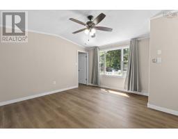 1 Wilbert Devoe Crescent, Timberlea, NS B3T1K9 Photo 10