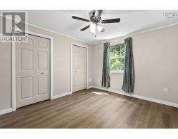 1 Wilbert Devoe Crescent, Timberlea, NS B3T1K9 Photo 14