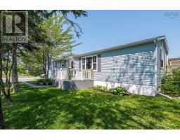 1 Wilbert Devoe Crescent, Timberlea, NS B3T1K9 Photo 21