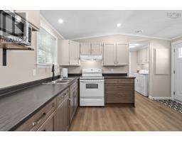1 Wilbert Devoe Crescent, Timberlea, NS B3T1K9 Photo 7