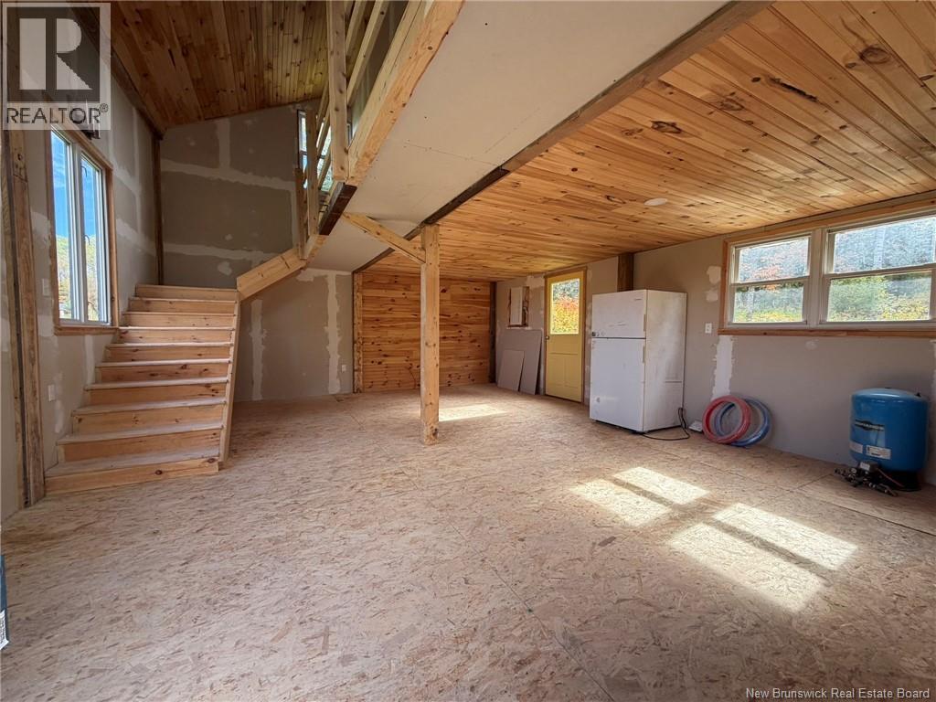 343 Hilltop Road - 5