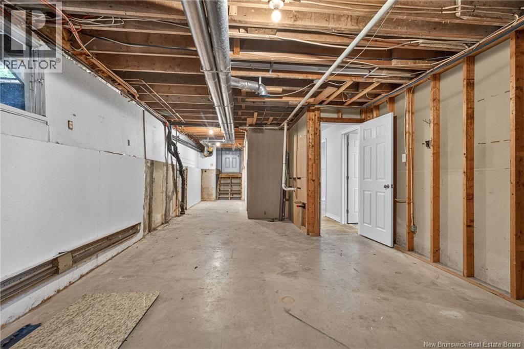65 Northwood Road - Image 32