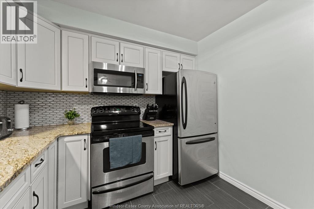 3831 KATHLEEN - 14