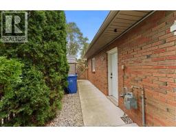 3831 Kathleen, Windsor, ON N9G1R1 Photo 38