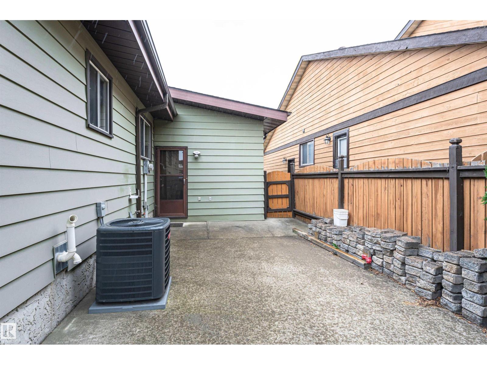 15903 111 ST NW - Image 45