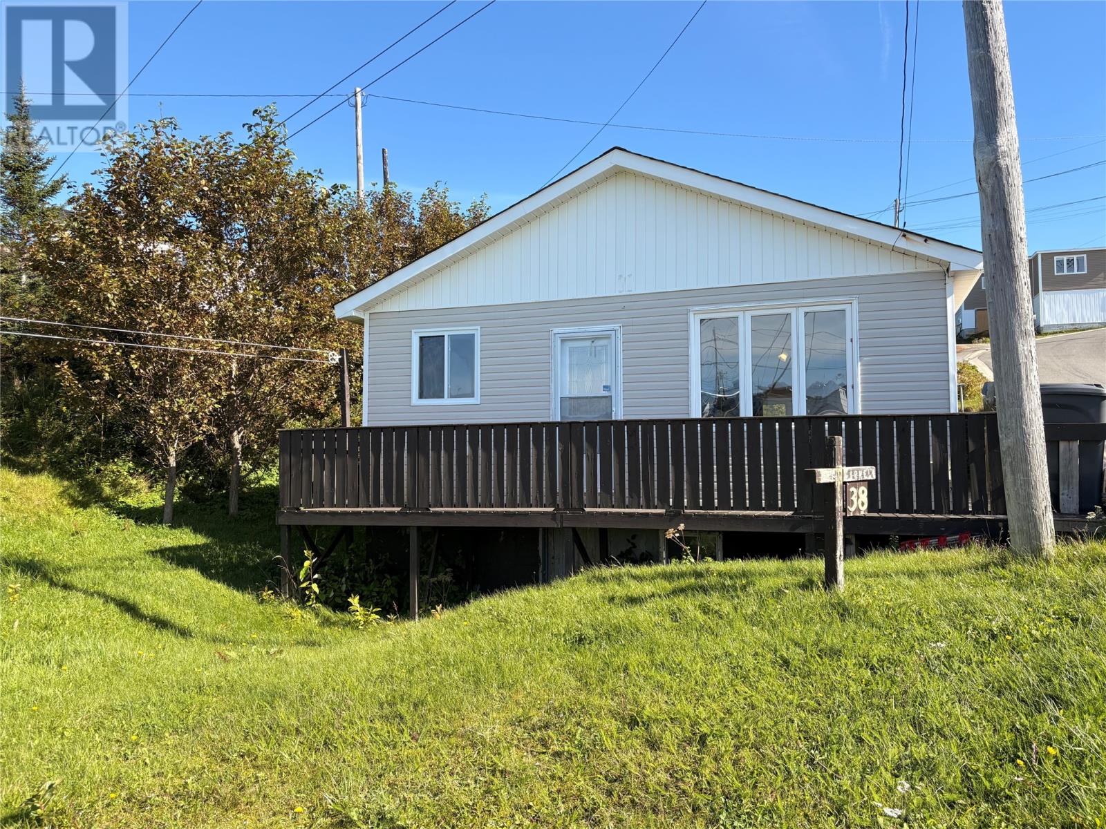 38 BROOK Street - 1