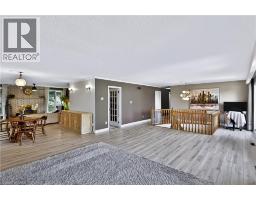 Family room - 22 Oakridge Drive, Stoney Creek, ON L8G2T6 Photo 10