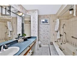 22 Oakridge Drive, Stoney Creek, ON L8G2T6 Photo 30