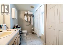 10 Van Allen Avenue Unit# 801, Chatham, ON N7L5K1 Photo 12