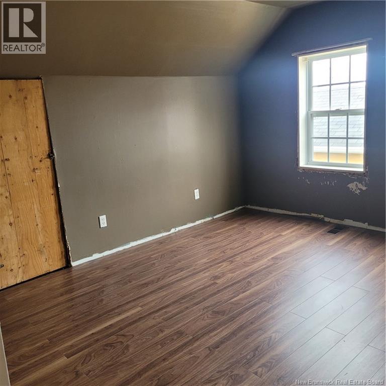 543 Champlain Street - Image 11