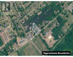 14967 Highway 1, Wilmot, NS B0P1W0 Photo 20