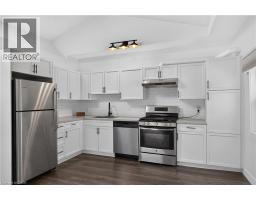 30 Ray Street N, Hamilton, ON L8R2X4 Photo 6