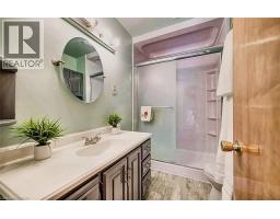 208 Arnold Street, Kitchener, ON N2H6E7 Photo 21