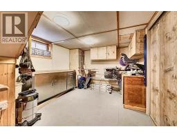 208 Arnold Street, Kitchener, ON N2H6E7 Photo 25