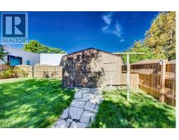 208 Arnold Street, Kitchener, ON N2H6E7 Photo 32