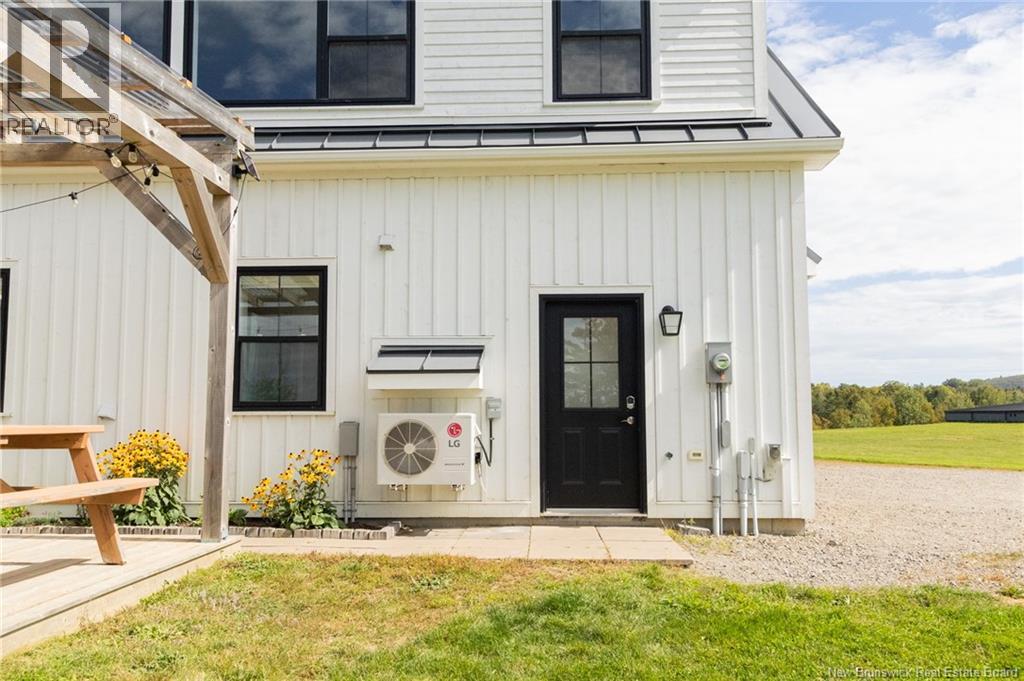 52 Don-De-Dieu Drive - Image 40