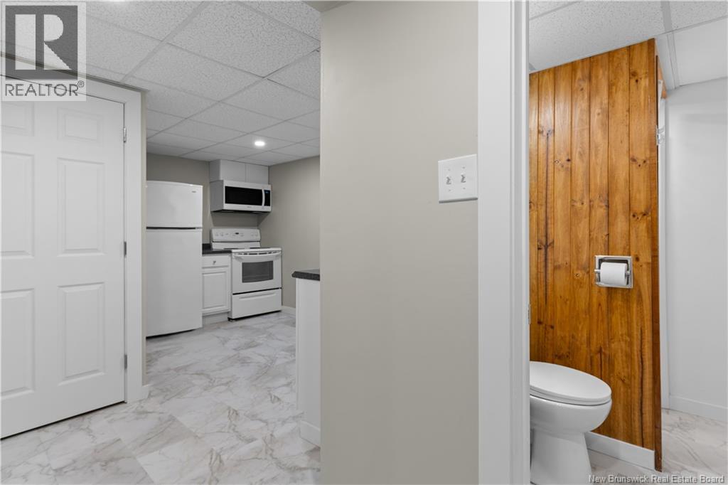 14 Laird - Image 37