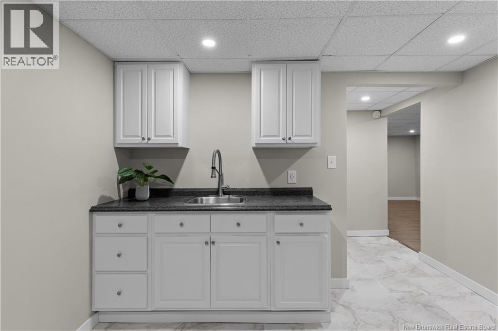 14 Laird - Image 38