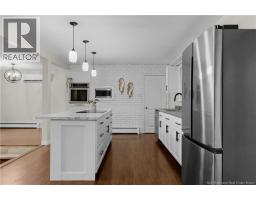 Living room - 14 Laird, Moncton, NB E1E2P3 Photo 15