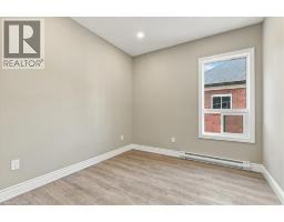 17 Eby Street S Unit# Upper, Kitchener, ON N2G3K6 Photo 8