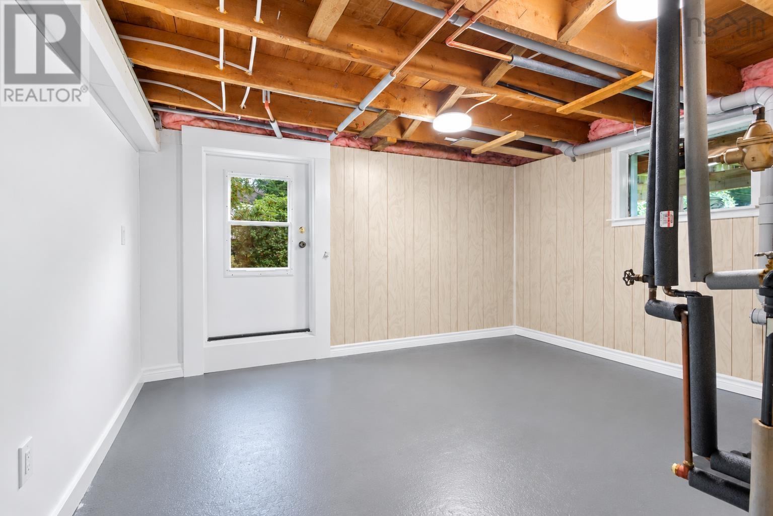 46 Adelaide Avenue - 27