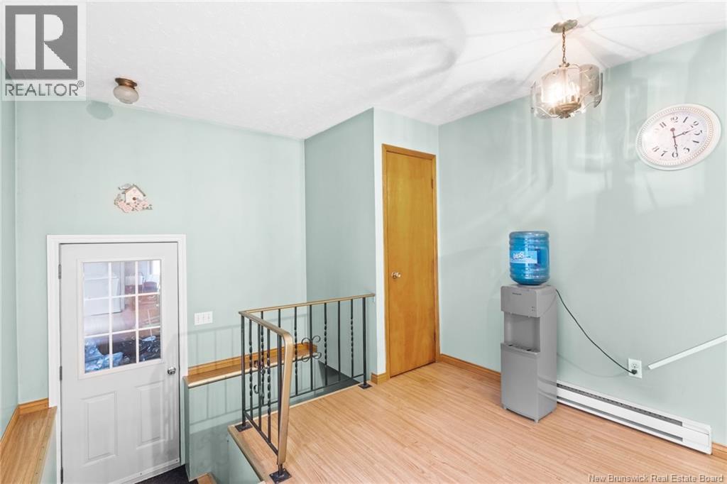 1047 McLeod Hill Road - Image 15