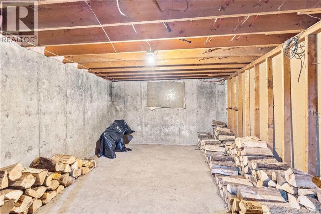 1047 McLeod Hill Road - Image 31
