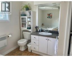423 Darlington, Dalhousie, NB E8C1M3 Photo 11