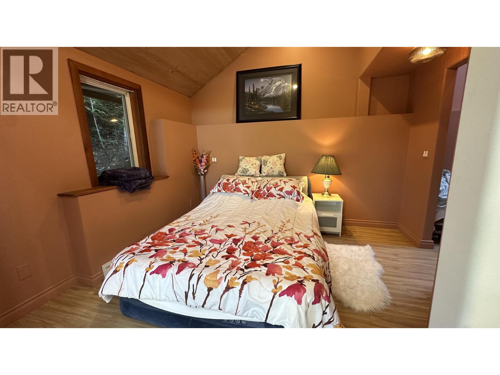 165 ONTARIO PLACE, Salt Spring Island