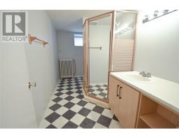57 McNiven Place thumbnail 16