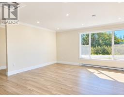 111-113 Branch Hill Road thumbnail 18