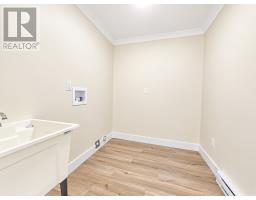 111-113 Branch Hill Road thumbnail 21