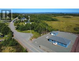 111-113 Branch Hill Road thumbnail 3