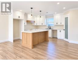 111-113 Branch Hill Road thumbnail 8